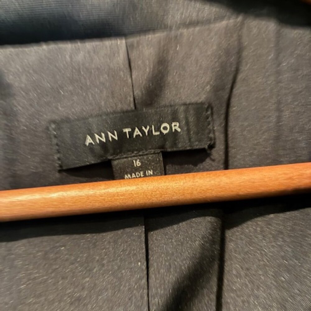 Jacket - Picture 2 of 3